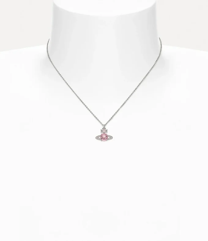 Collana con pendente Ismene