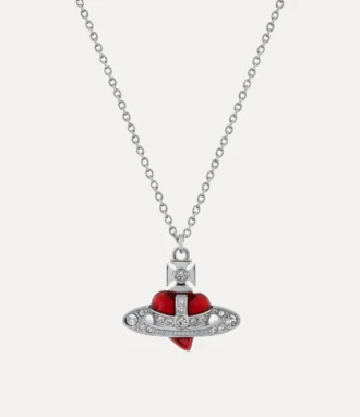 Nuova collana con pendente a cuore con diamanti
